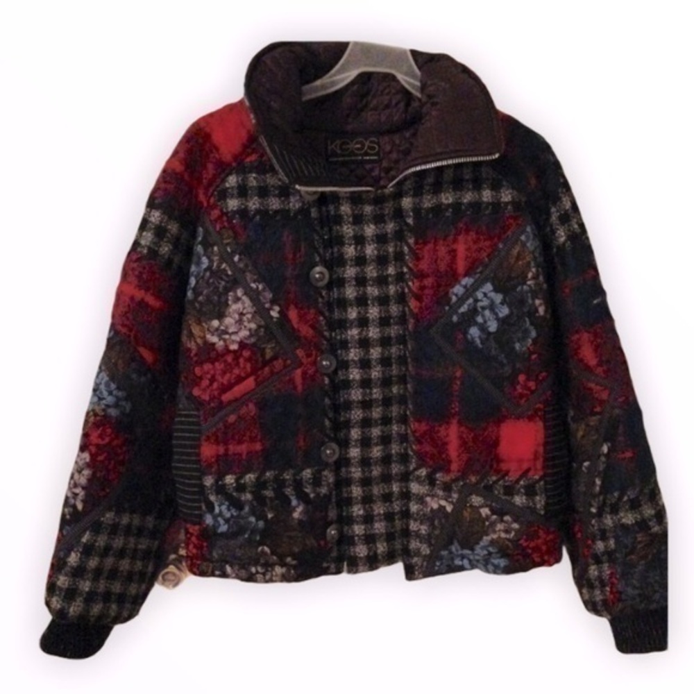 KOOS VAN DEN AKKER rare wearable art design…